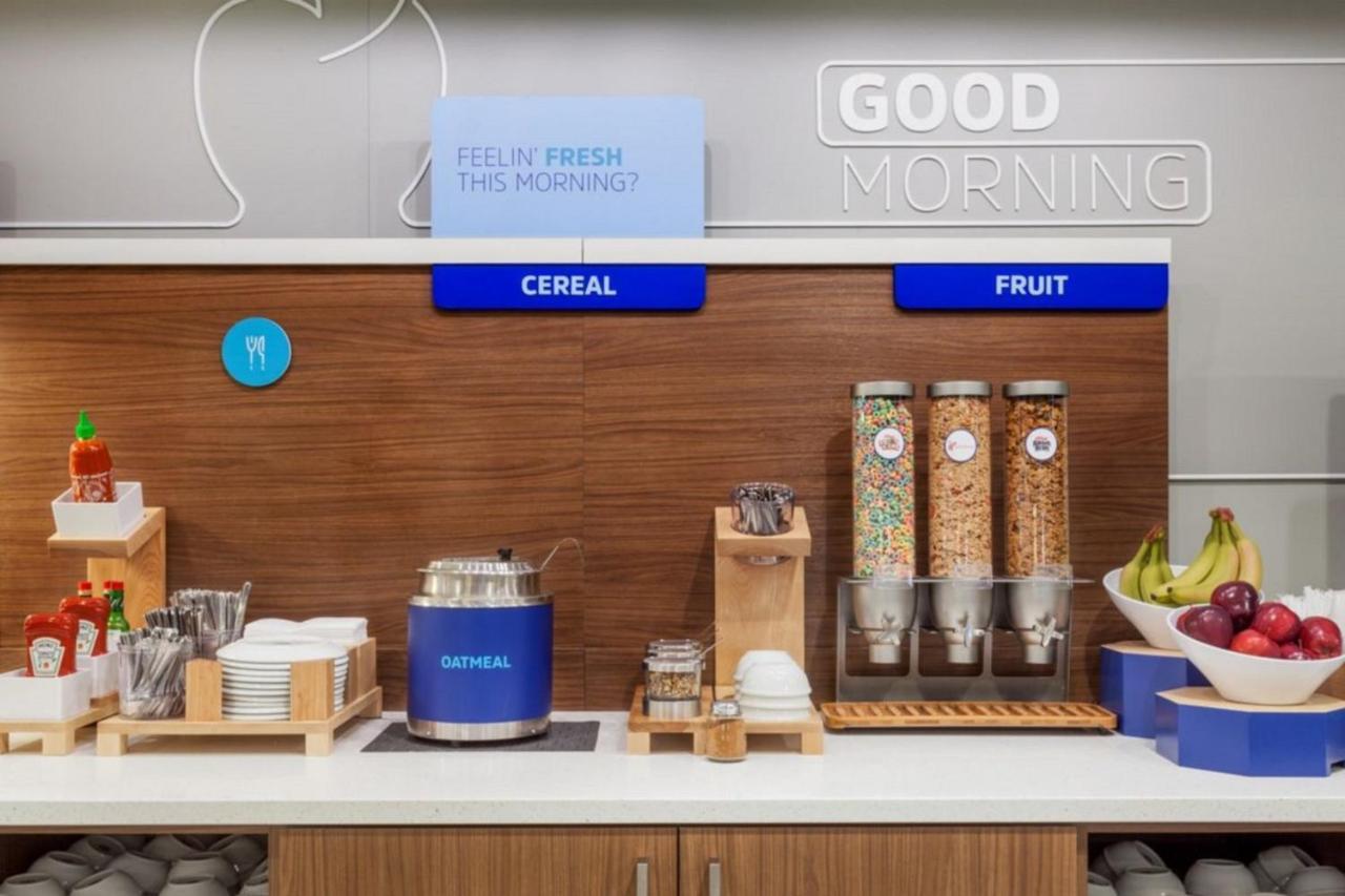 Holiday Inn Express & Suites - Yuba City - Marysville, An Ihg Hotel Ngoại thất bức ảnh